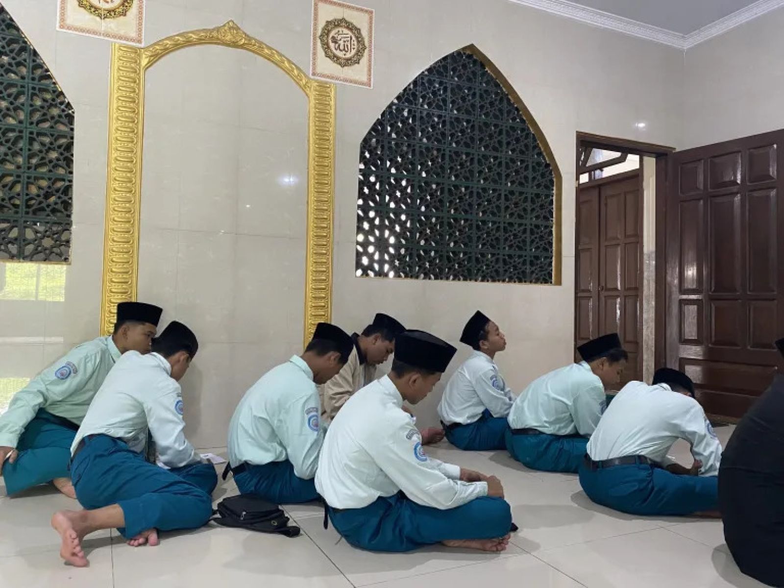  Jaga Pikiran, Sayangi Diri: Yuk, Pahami Pentingnya Menjaga Kesehatan Mental!