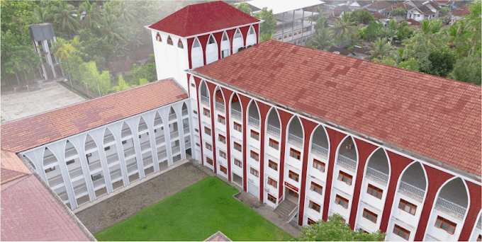 Gedung Universitas Islam Cordoba